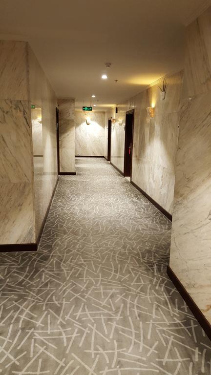 Burj Alhayat Hotel Suites Olaya Эр-Рияд Экстерьер фото