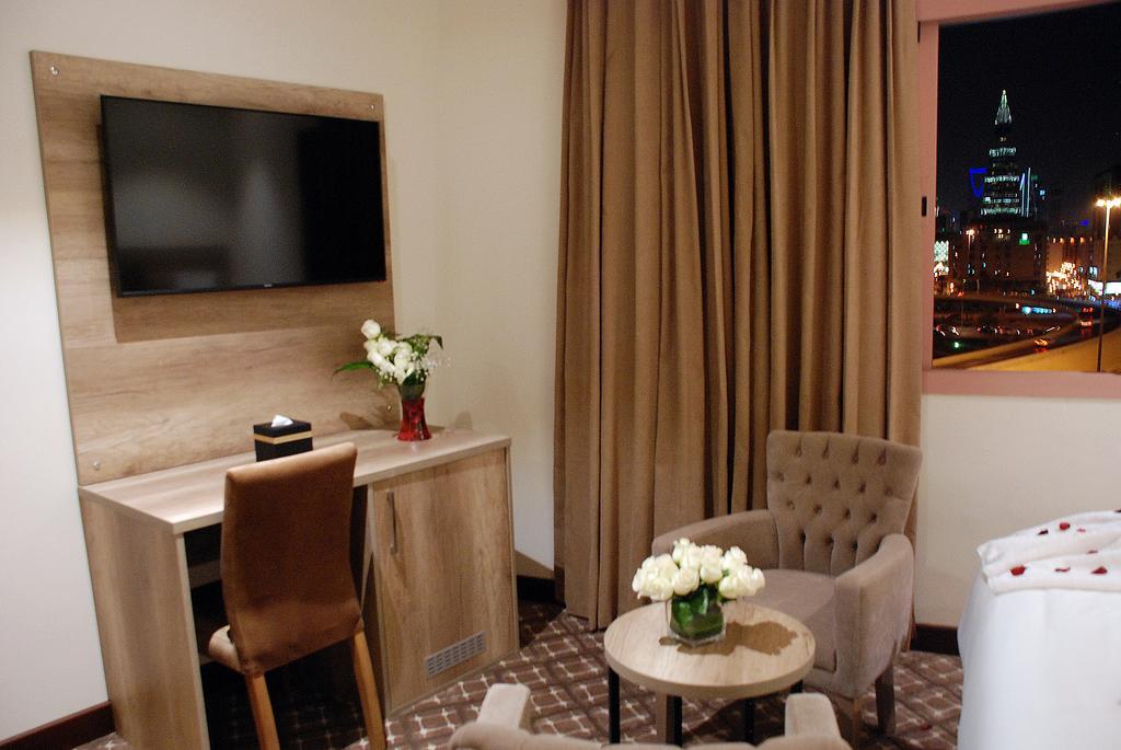 Burj Alhayat Hotel Suites Olaya Эр-Рияд Экстерьер фото