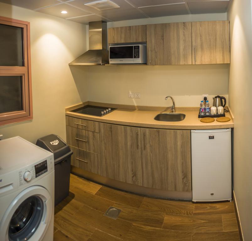 Burj Alhayat Hotel Suites Olaya Эр-Рияд Экстерьер фото